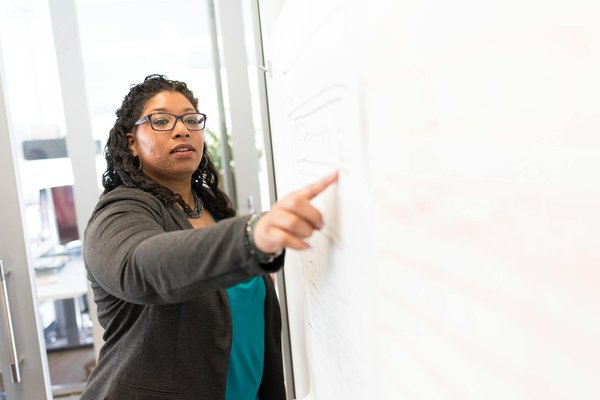 Maîtriser les Fondamentaux de la Gestion Financière pour Petites Entreprises: Guide Essentiel